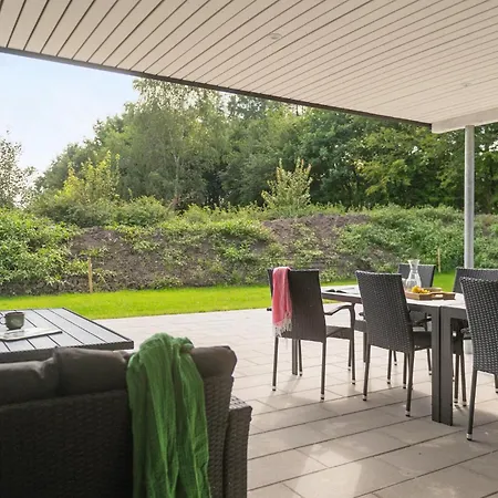 Dejligt Hjem I Med Wifi Feriehus